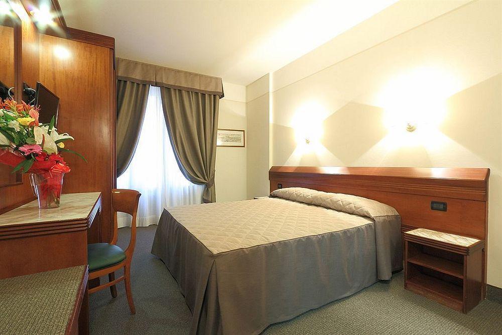 Hotel Monna Clara Florencia Exterior foto