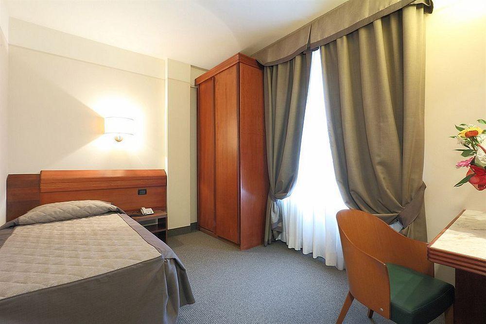 Hotel Monna Clara Florencia Exterior foto